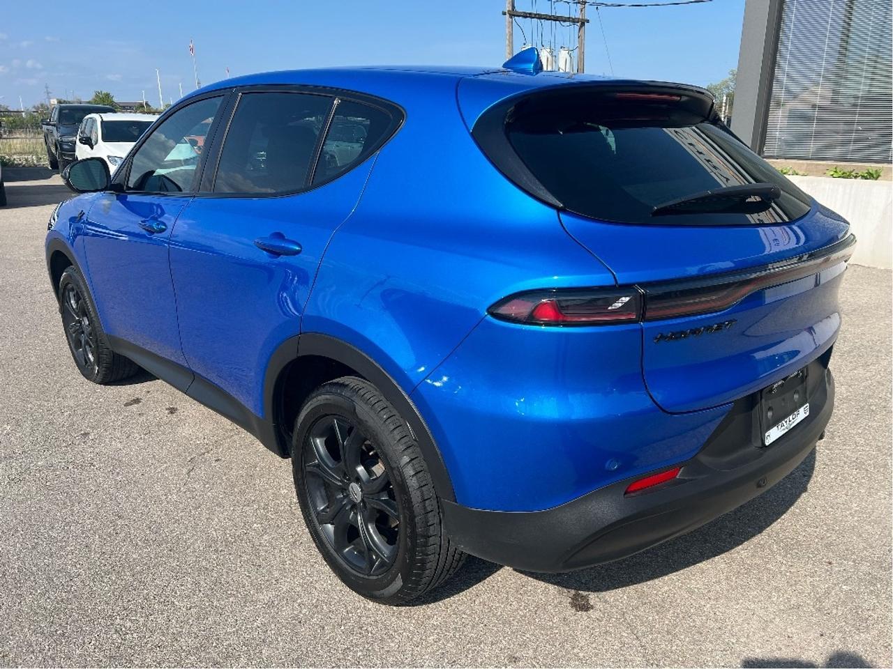 2023 Dodge Hornet GT BLACKTOP AWD *CLEAN CARFAX *ULTRA LOW KMS Photo