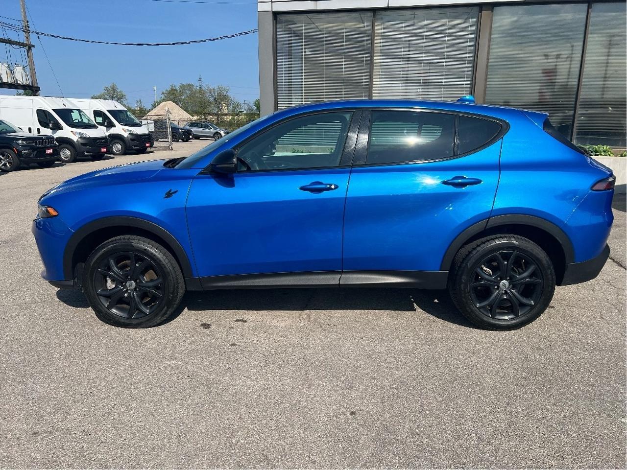 2023 Dodge Hornet GT BLACKTOP AWD *CLEAN CARFAX *ULTRA LOW KMS Photo
