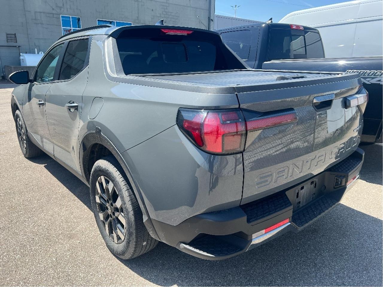 2025 Hyundai Santa Cruz Preferred AWD 2.5T *HEATED SEATS *REMOTE START Photo