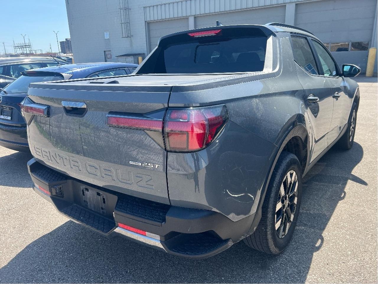 2025 Hyundai Santa Cruz Preferred AWD 2.5T *HEATED SEATS *REMOTE START Photo