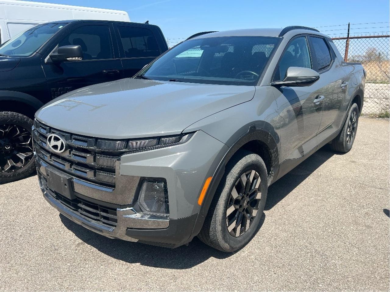 2025 Hyundai Santa Cruz Preferred AWD 2.5T *HEATED SEATS *REMOTE START Photo