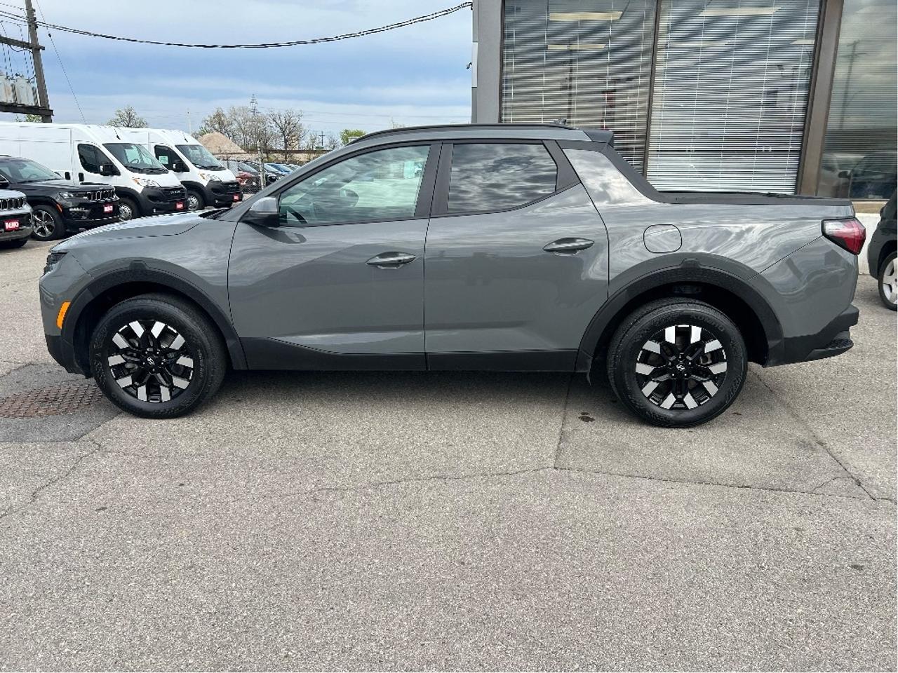 2025 Hyundai Santa Cruz Preferred AWD 2.5T *HEATED SEATS *REMOTE START Photo