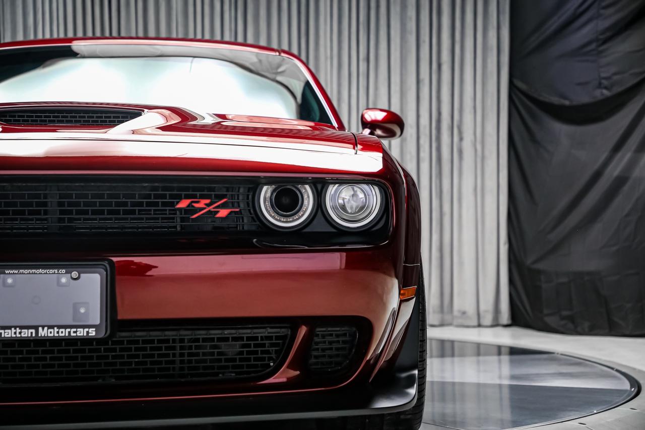 2023 Dodge Challenger R/T SCAT PACK 392 WIDEBODY MANUAL 1OWNER RARECOMBO Photo