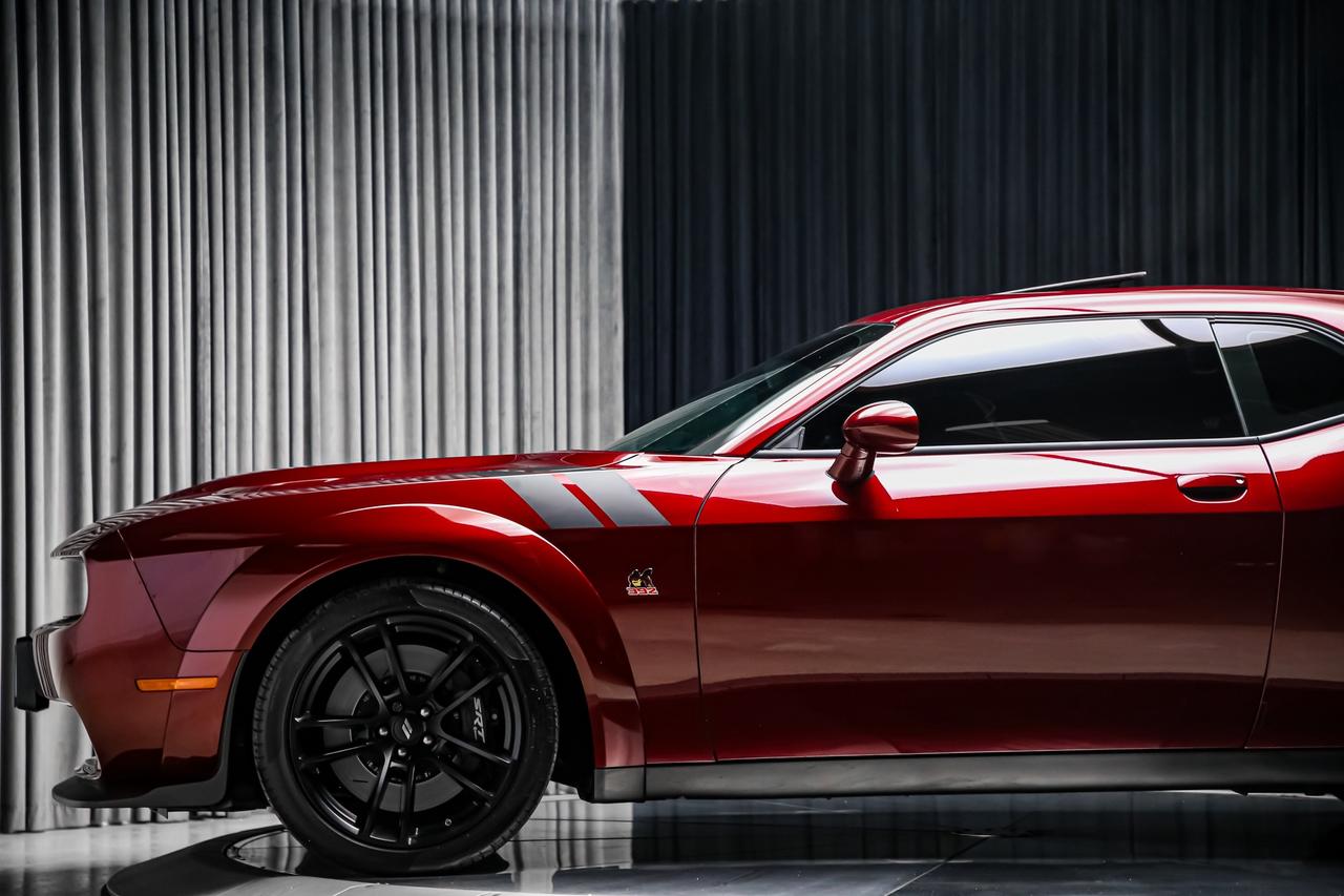 2023 Dodge Challenger R/T SCAT PACK 392 WIDEBODY MANUAL 1OWNER RARECOMBO Photo