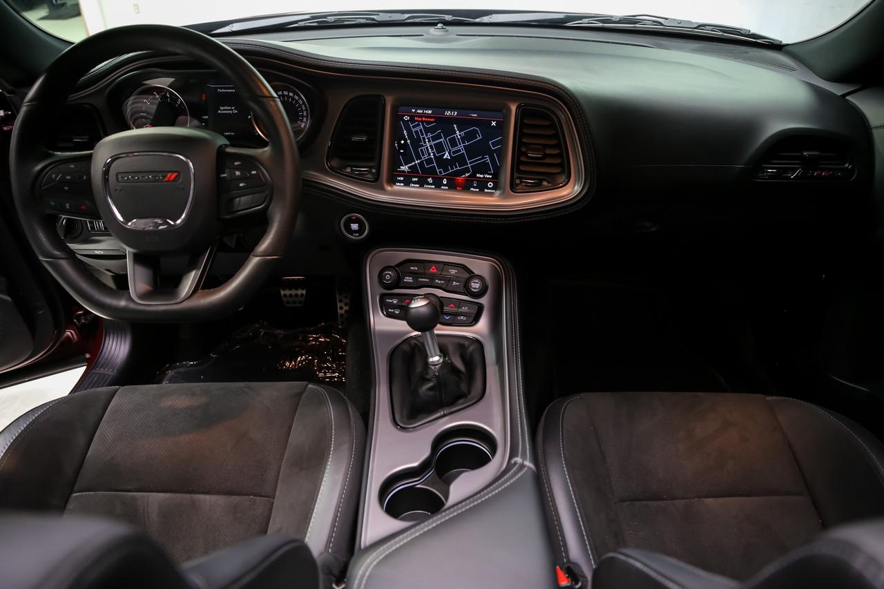 2023 Dodge Challenger R/T SCAT PACK 392 WIDEBODY MANUAL 1OWNER RARECOMBO Photo