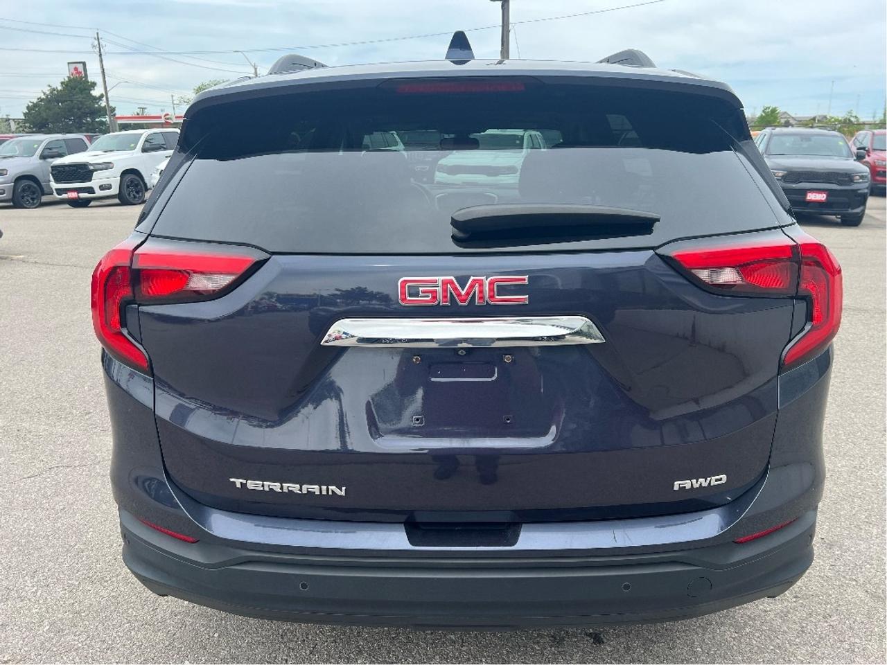 2019 GMC Terrain AWD SLE *NAVI *SUN *SNOW TIRES INC *HEATED SEATS Photo
