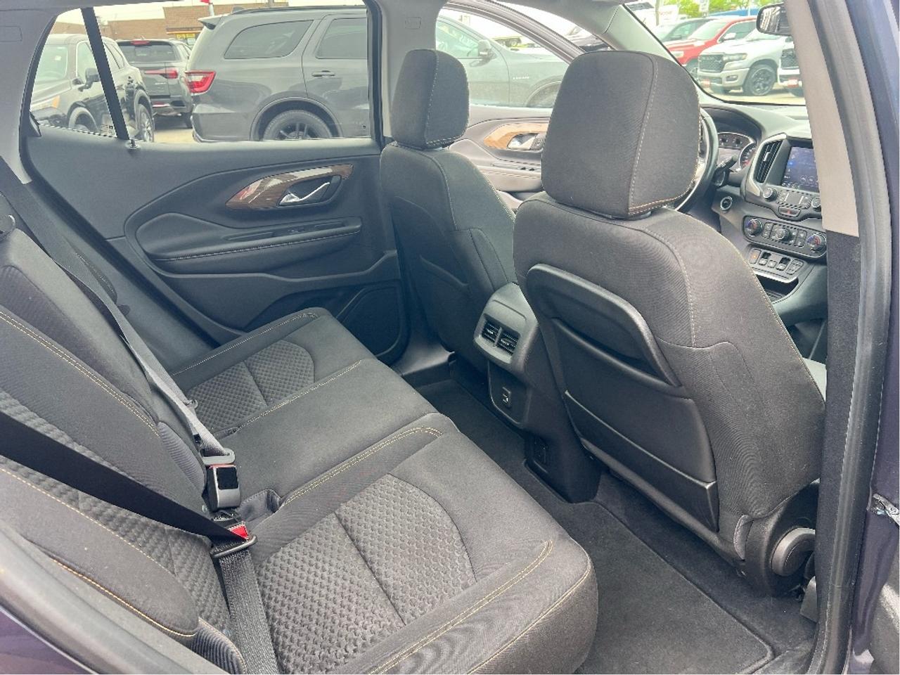 2019 GMC Terrain AWD SLE *NAVI *SUN *SNOW TIRES INC *HEATED SEATS Photo