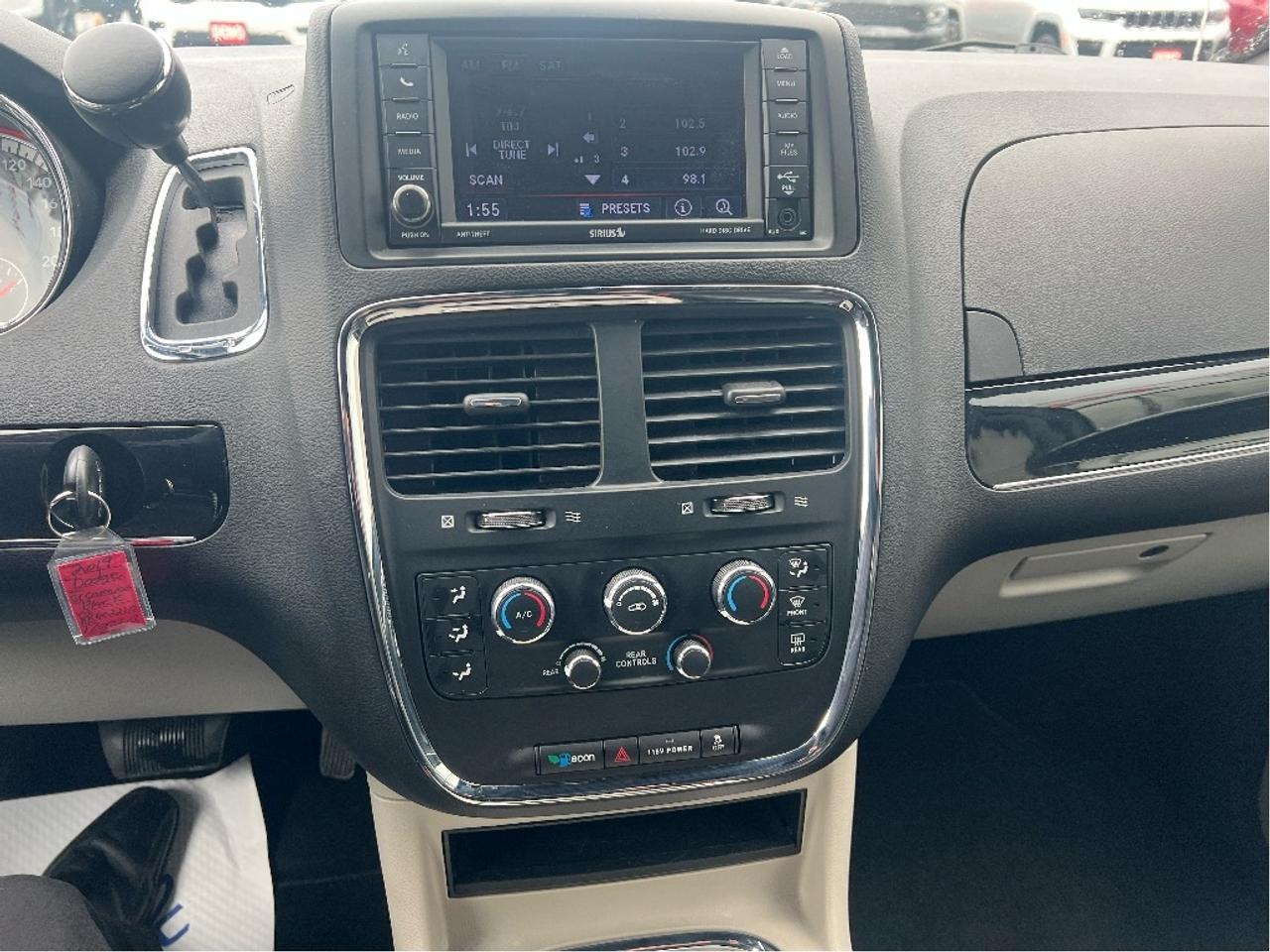 2019 Dodge Grand Caravan SXT Premium Plus *DVD *STOW-N-GO *POWER SEAT Photo