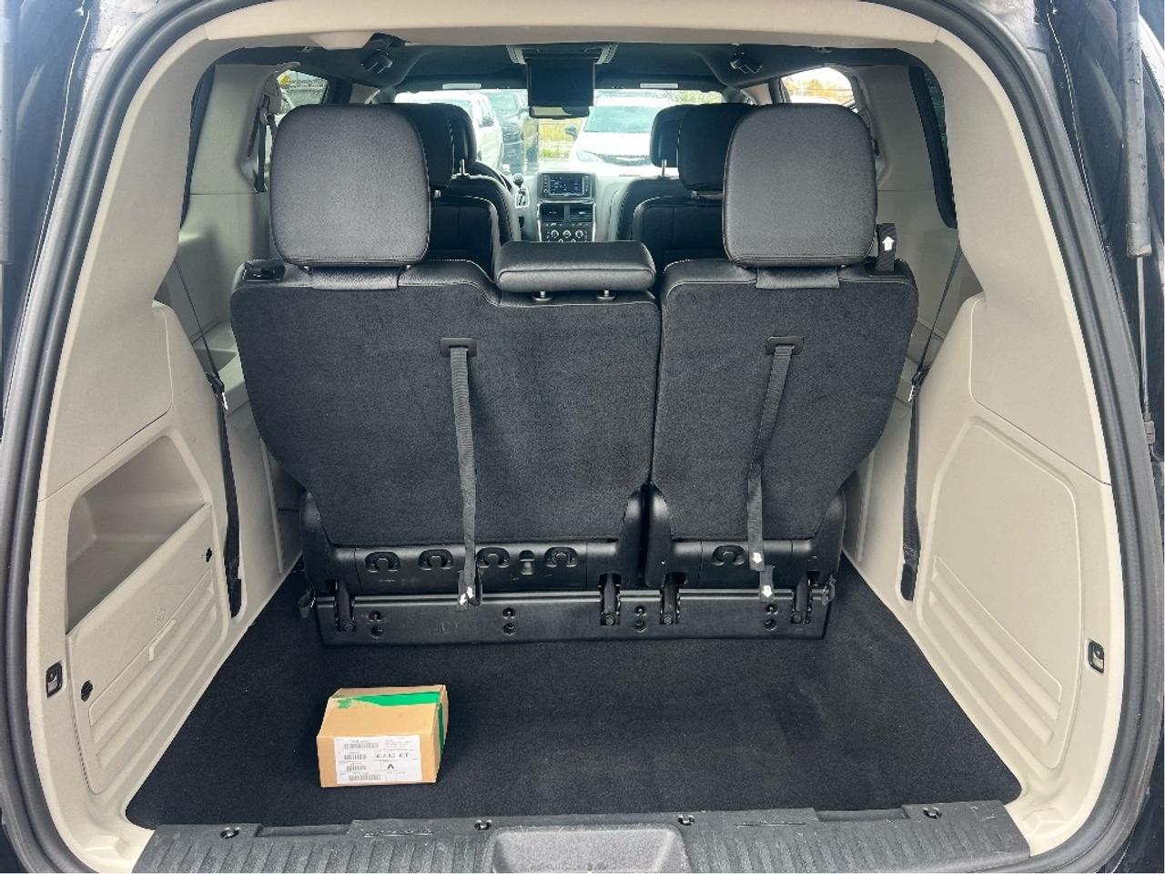 2019 Dodge Grand Caravan SXT Premium Plus *DVD *STOW-N-GO *POWER SEAT Photo
