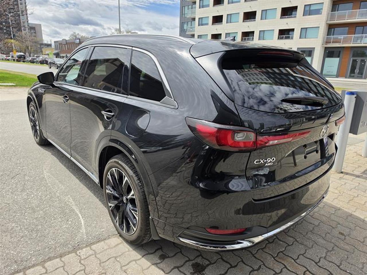 2024 Mazda CX-90 MHEV Signature AWD Mild Hybrid Premium Nappa Leather Photo