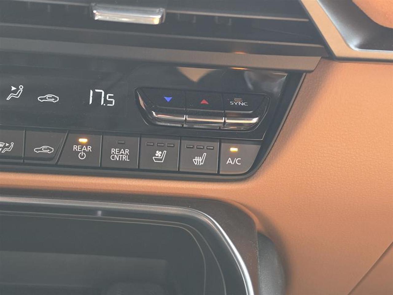 2024 Mazda CX-90 MHEV Signature AWD Mild Hybrid Premium Nappa Leather Photo