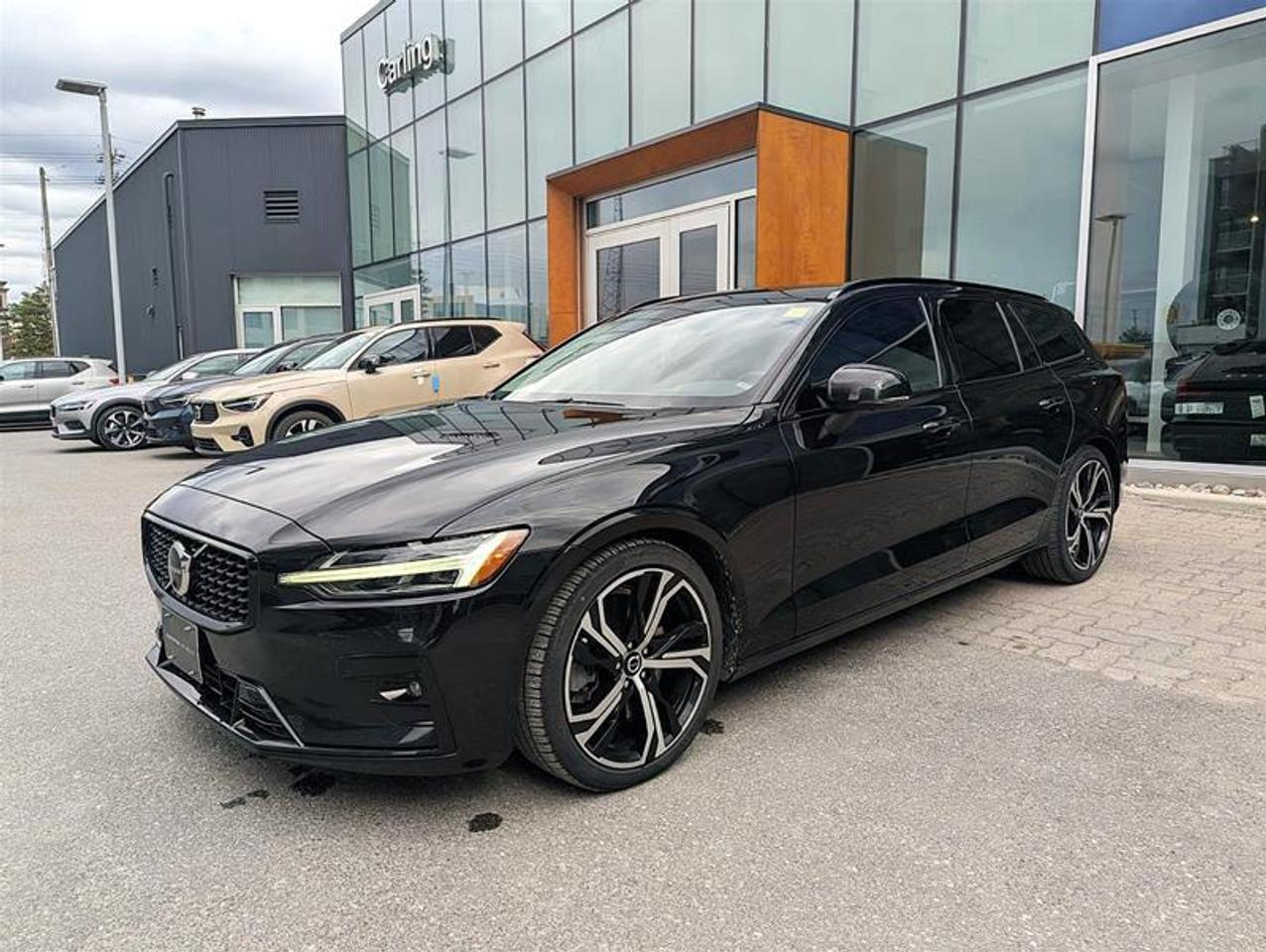 2023 Volvo V60 B6 Ultimate   Wagon   Nappa   AWD   Clean Photo
