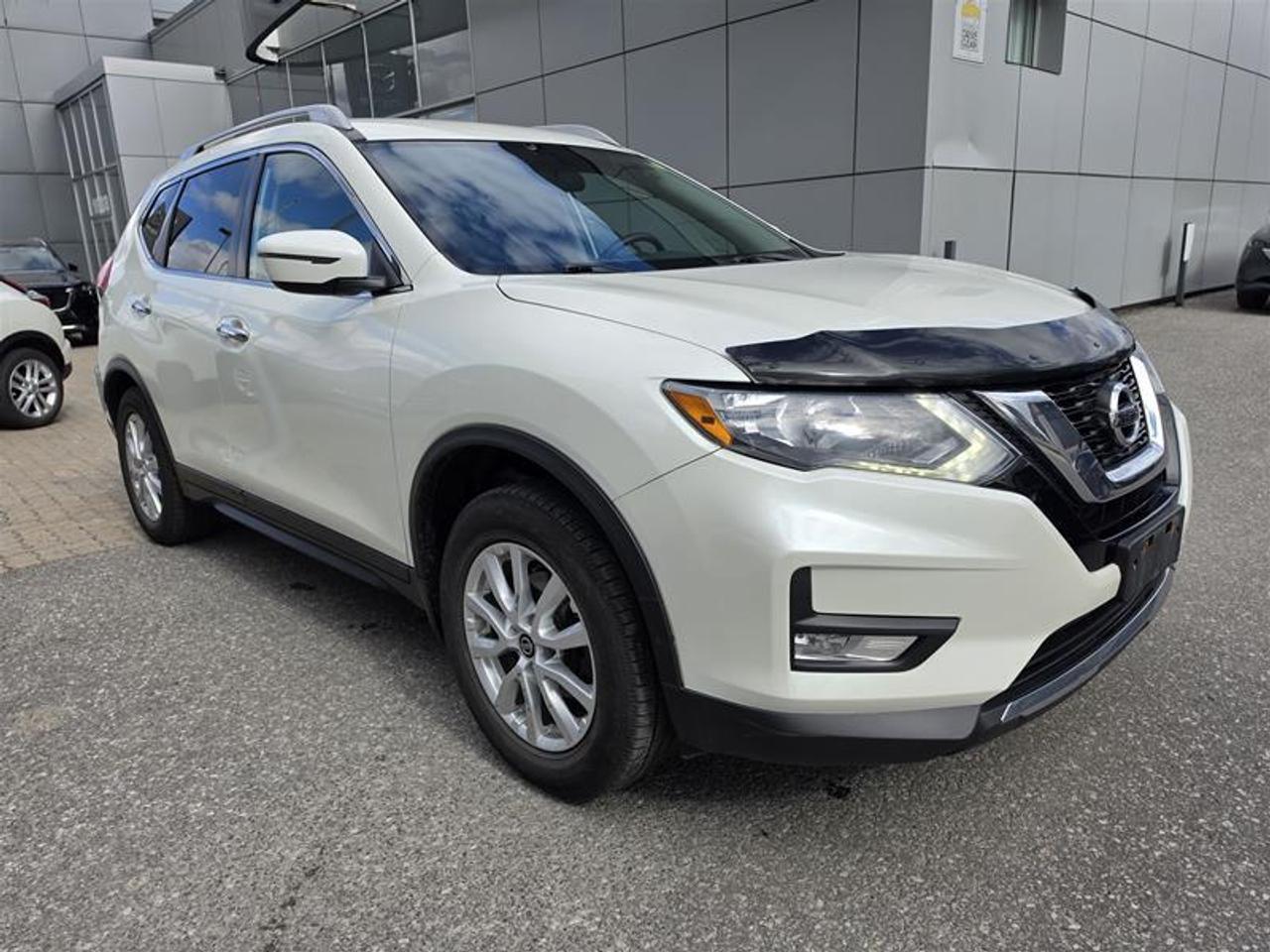 2017 Nissan Rogue  Photo