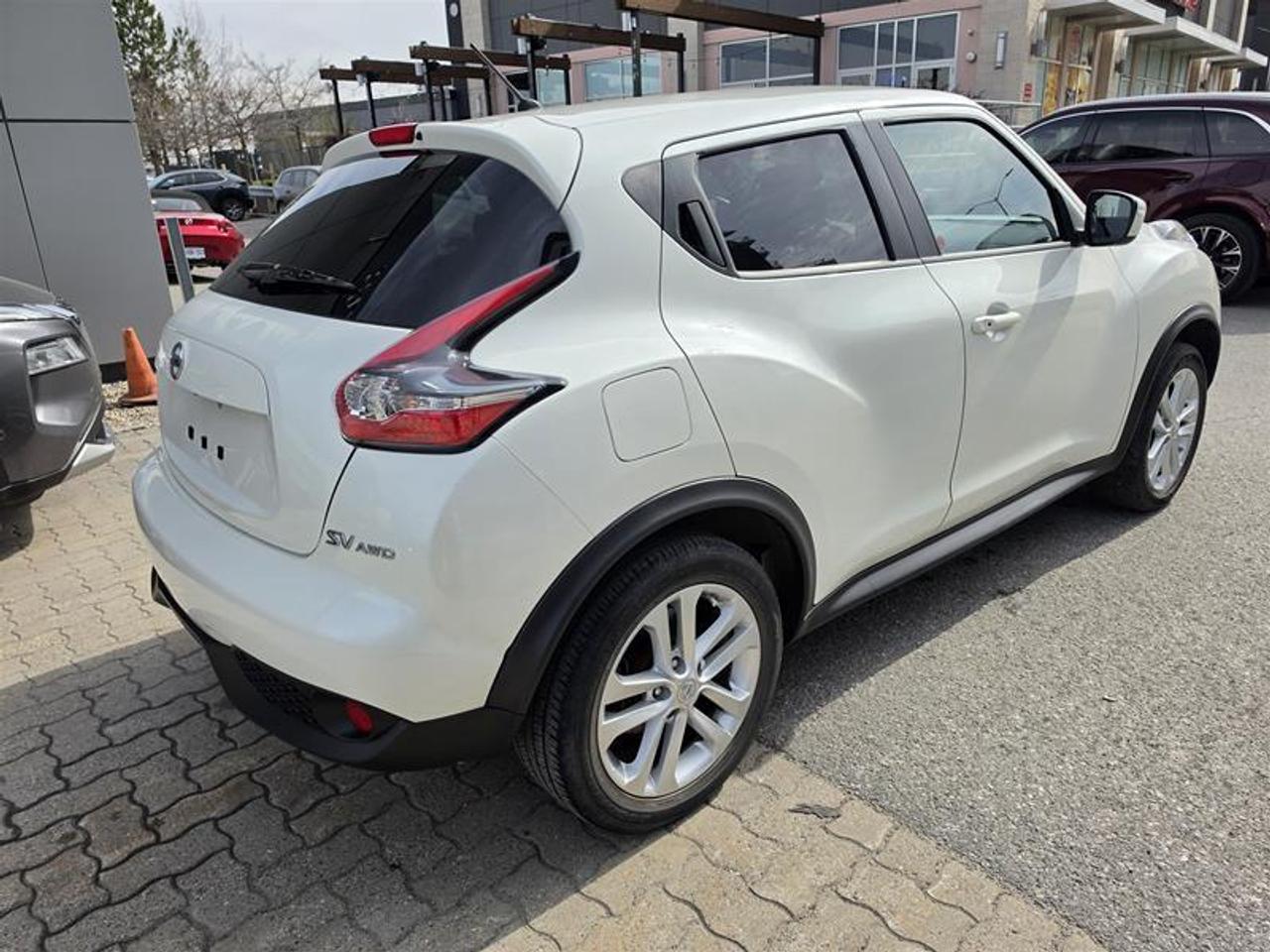 2017 Nissan Juke 5dr Wgn CVT SV AWD Photo