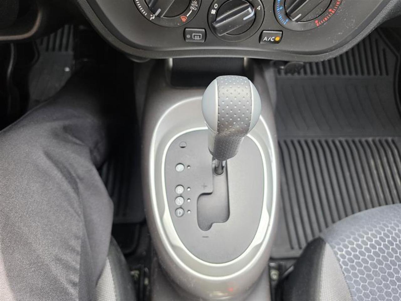 2017 Nissan Juke 5dr Wgn CVT SV AWD Photo