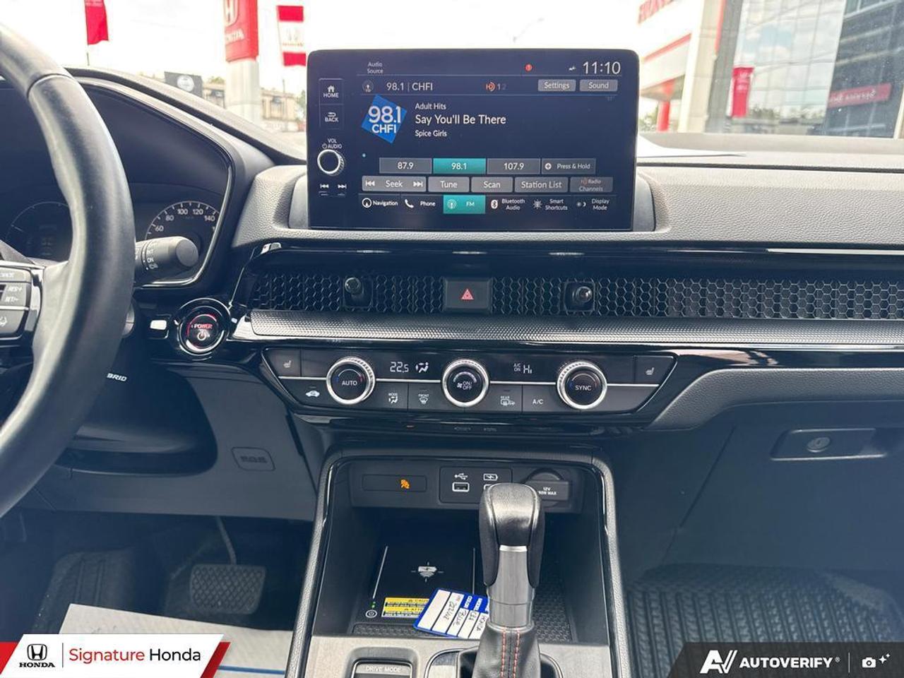 2024 Honda CR-V Hybrid Touring Photo