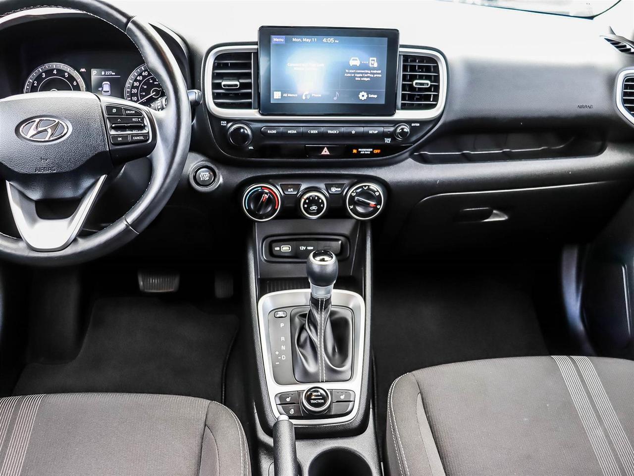 2022 Hyundai Venue PREFERRED Photo