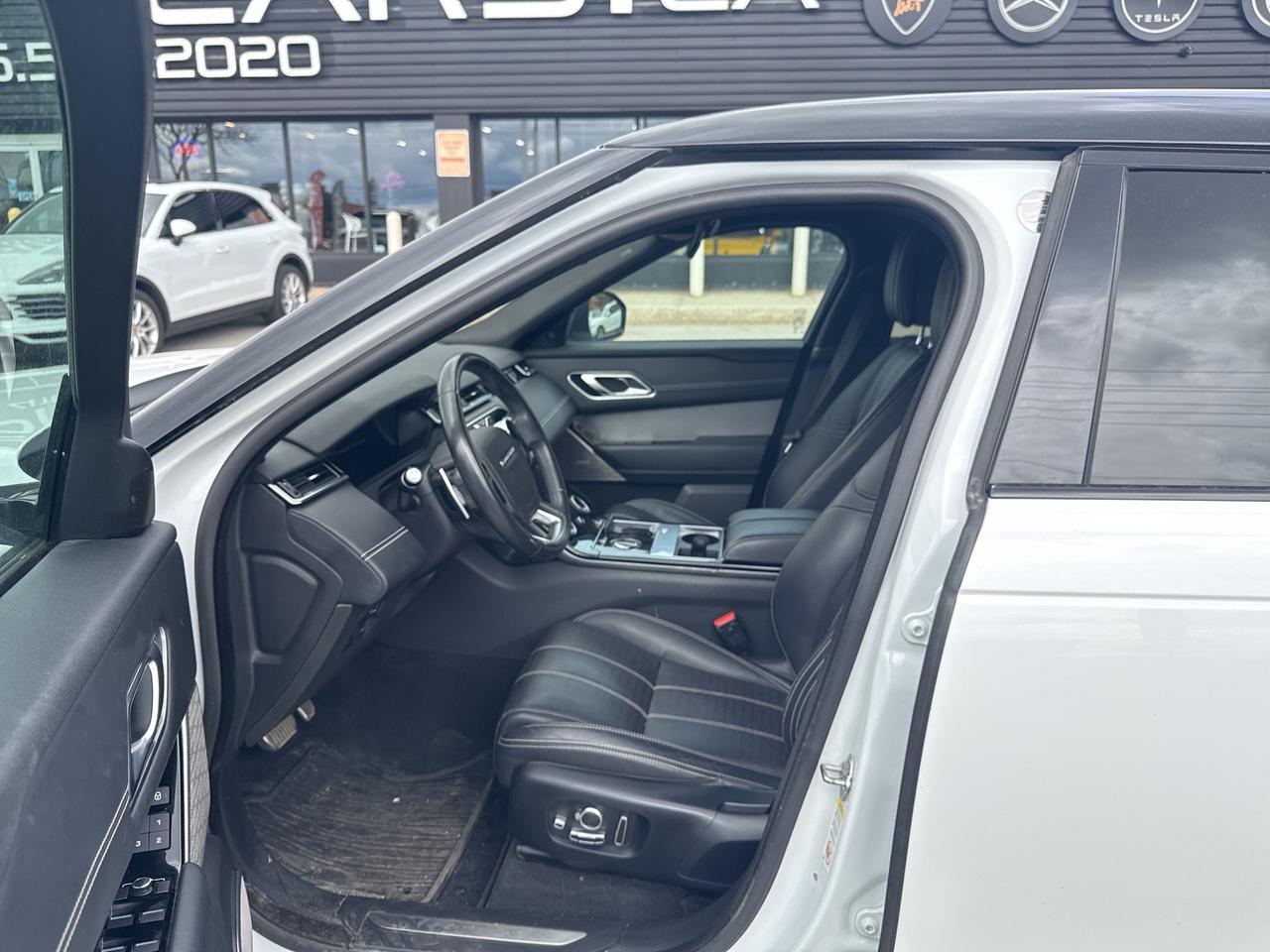 2018 Land Rover Range Rover Velar P380 R-Dynamic HSE Photo