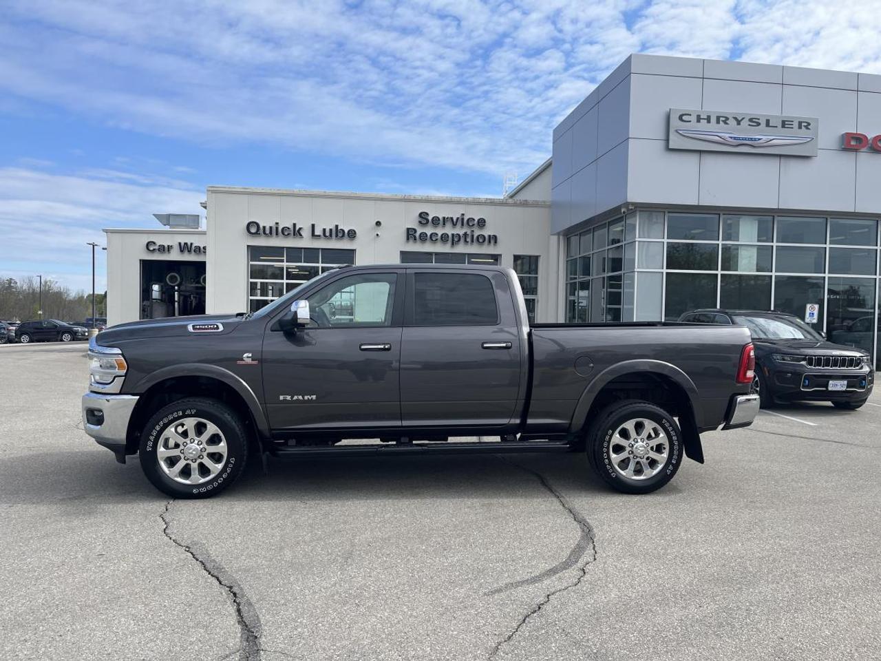 2019 RAM 3500 Laramie 4x4 Crew Cab 6'4 Box Photo