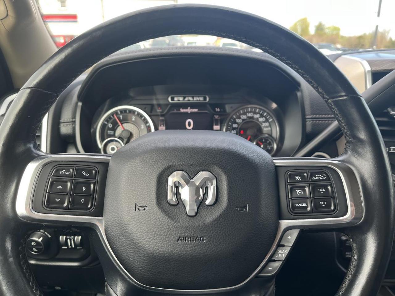 2019 RAM 3500 Laramie 4x4 Crew Cab 6'4 Box Photo