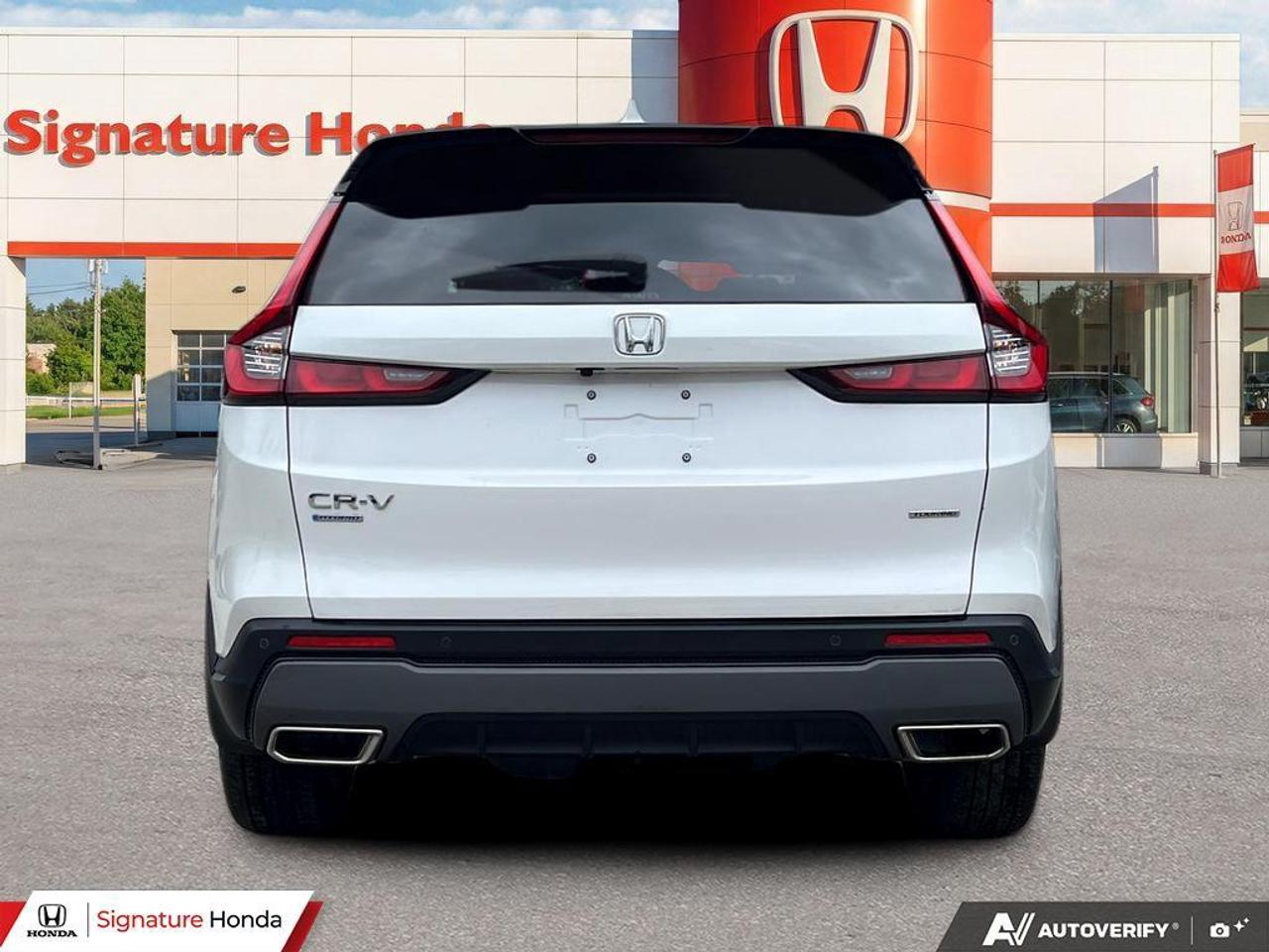 2025 Honda CR-V Hybrid Touring Photo