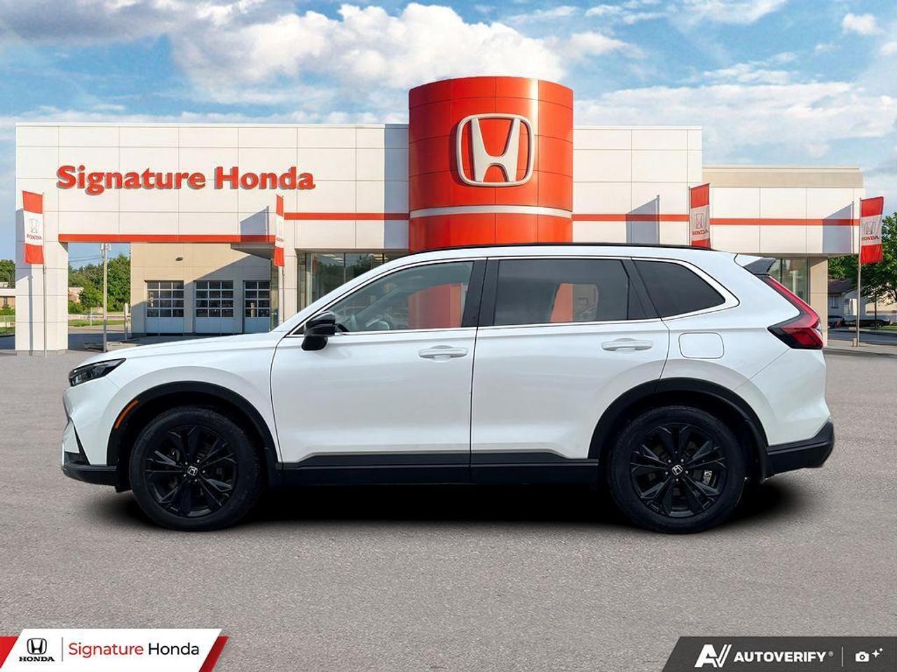 2025 Honda CR-V Hybrid Touring Photo2