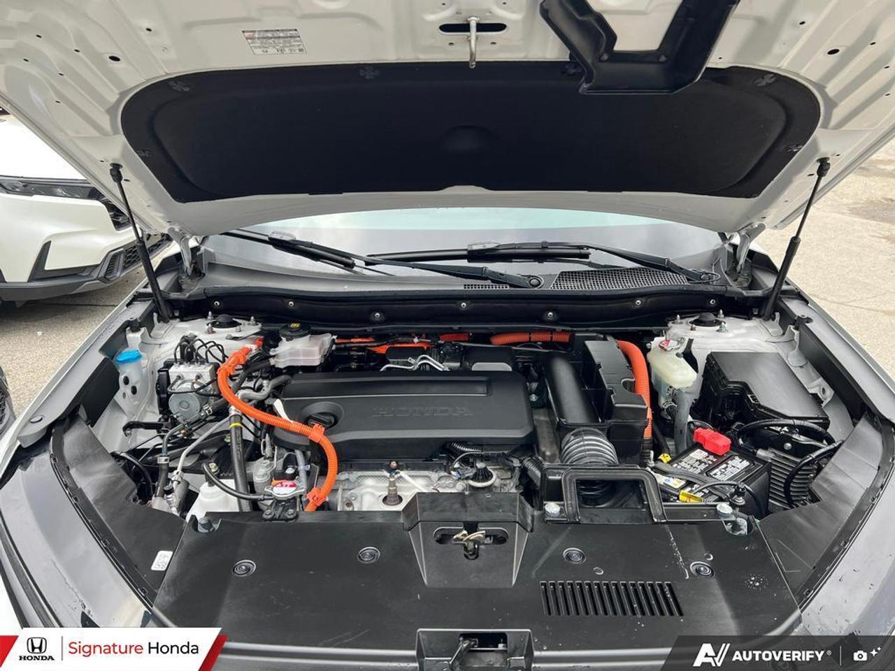 2025 Honda CR-V Hybrid Touring Photo