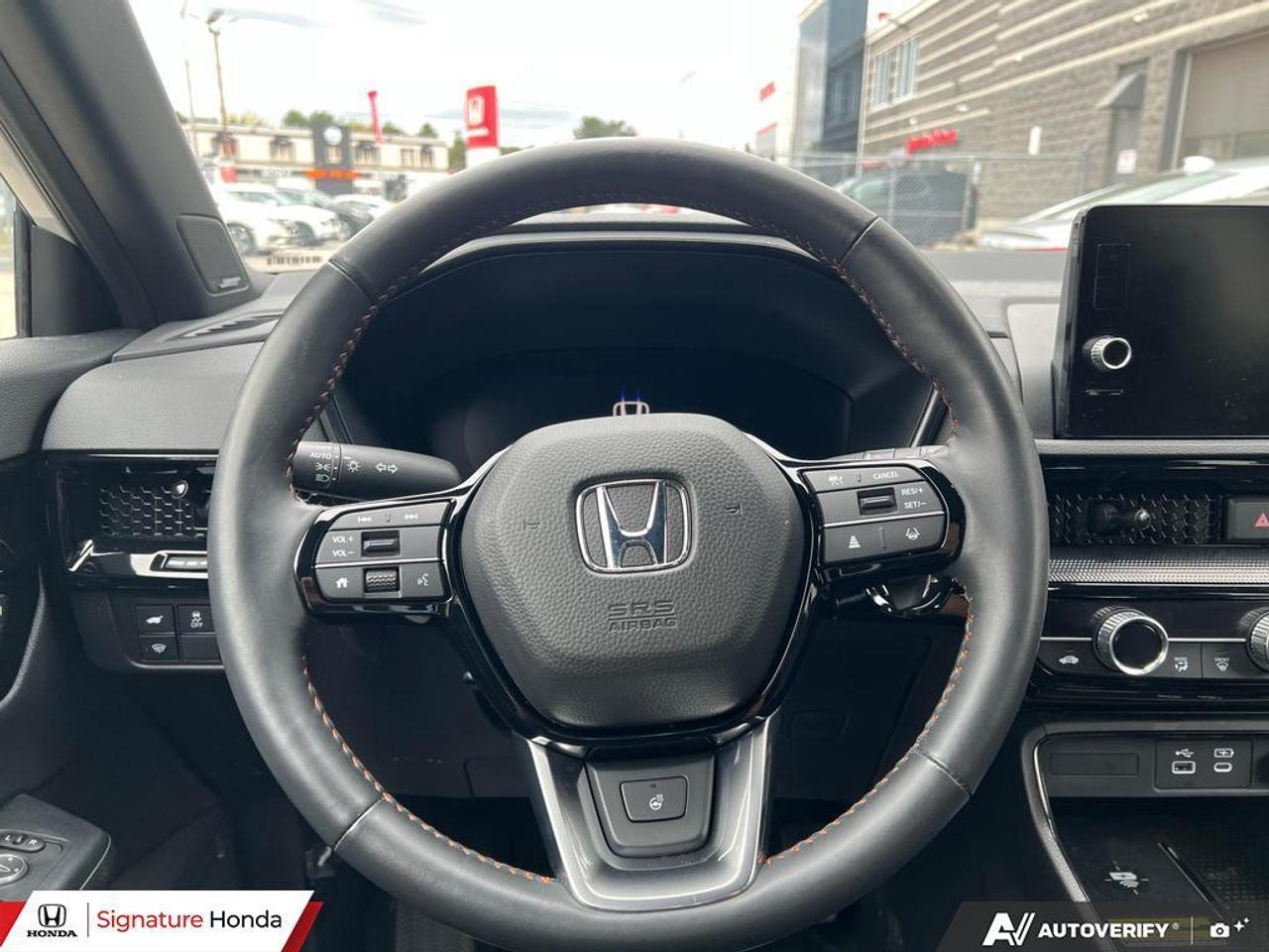 2025 Honda CR-V Hybrid Touring Photo