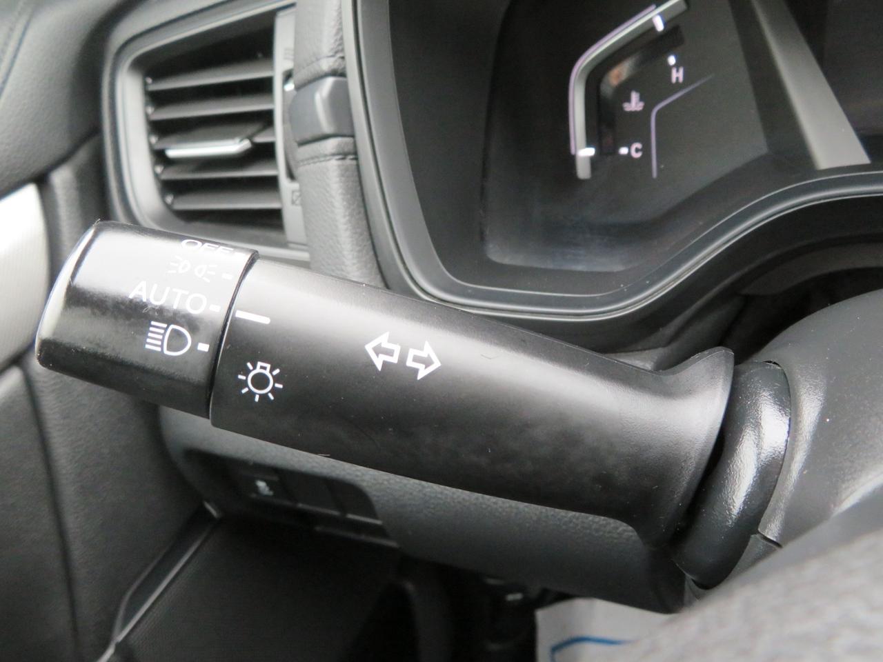 2017 Honda CR-V 2WD 5dr LX Photo