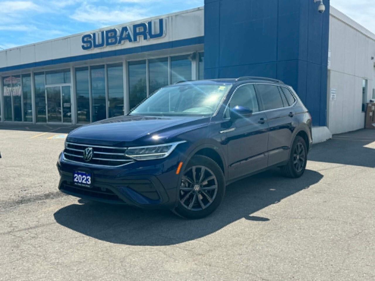 2023 Volkswagen Tiguan COMFORTLINE   LOW KMS   CLEAN CARFAX   7 SEATS   H Photo0