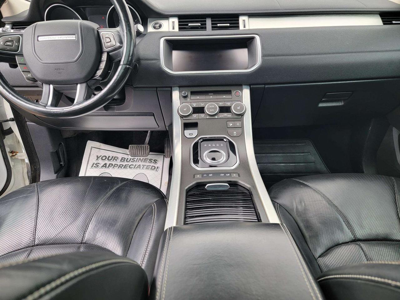 2017 Land Rover Range Rover Evoque 5dr HB HSE Photo