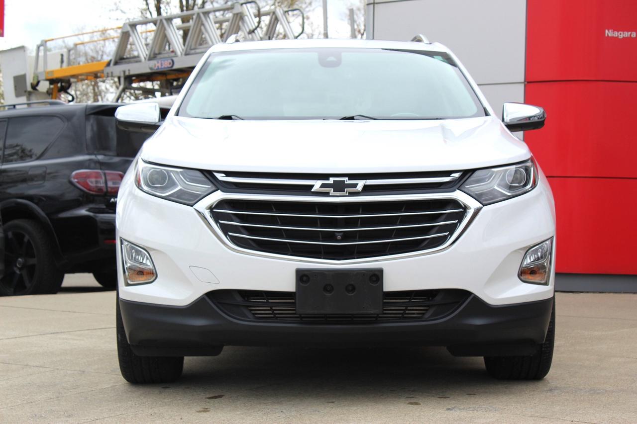 2020 Chevrolet Equinox WOW look at those kilo 16,000, 1-owner, AWD 4dr Pr Photo