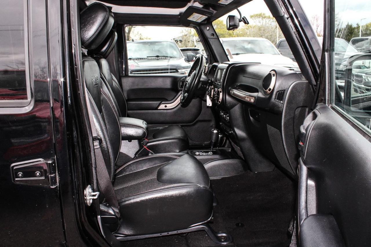 2017 Jeep Wrangler Sahara 4x4  BkpCam SiriusXM Gps CruiseCtrl AlpineS Photo