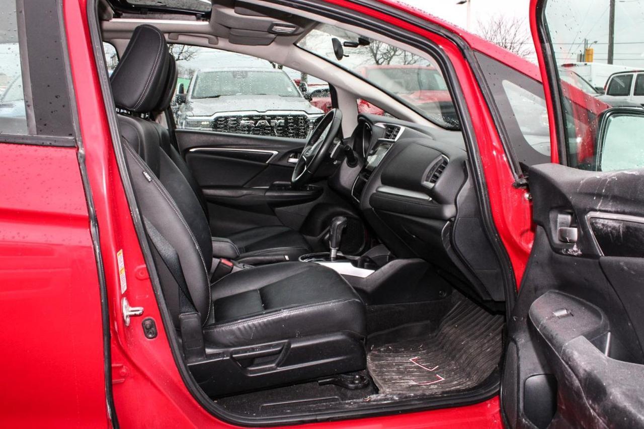 2016 Honda Fit EXL  Gps HtdSeats BkpCam Sunroof Photo