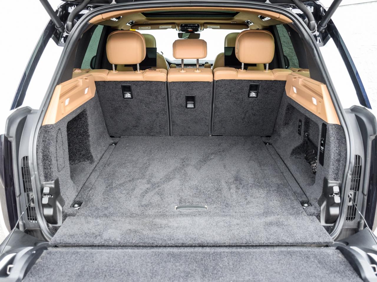 2023 Land Rover Range Rover P400 SE SWB Photo