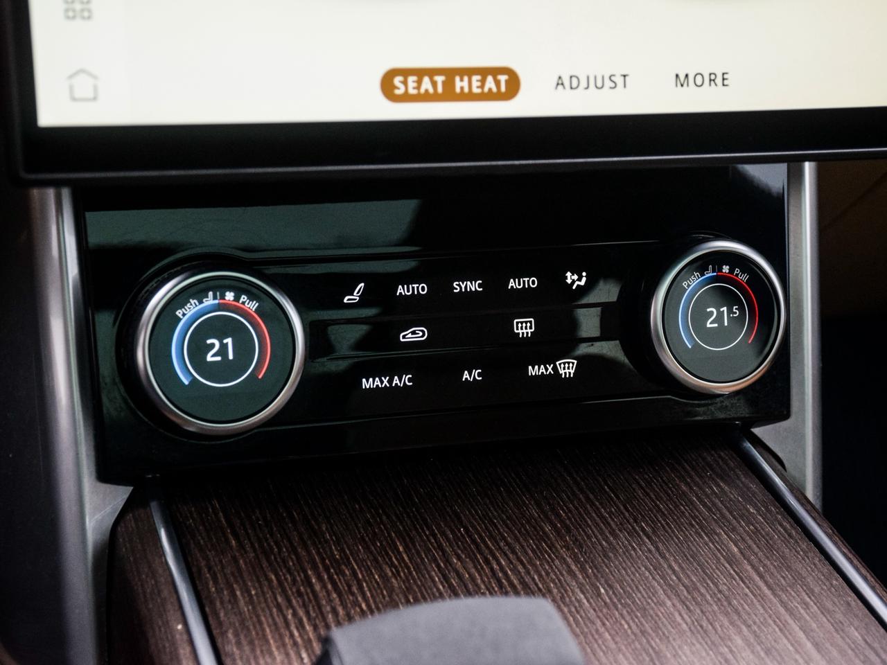 2023 Land Rover Range Rover P400 SE SWB Photo
