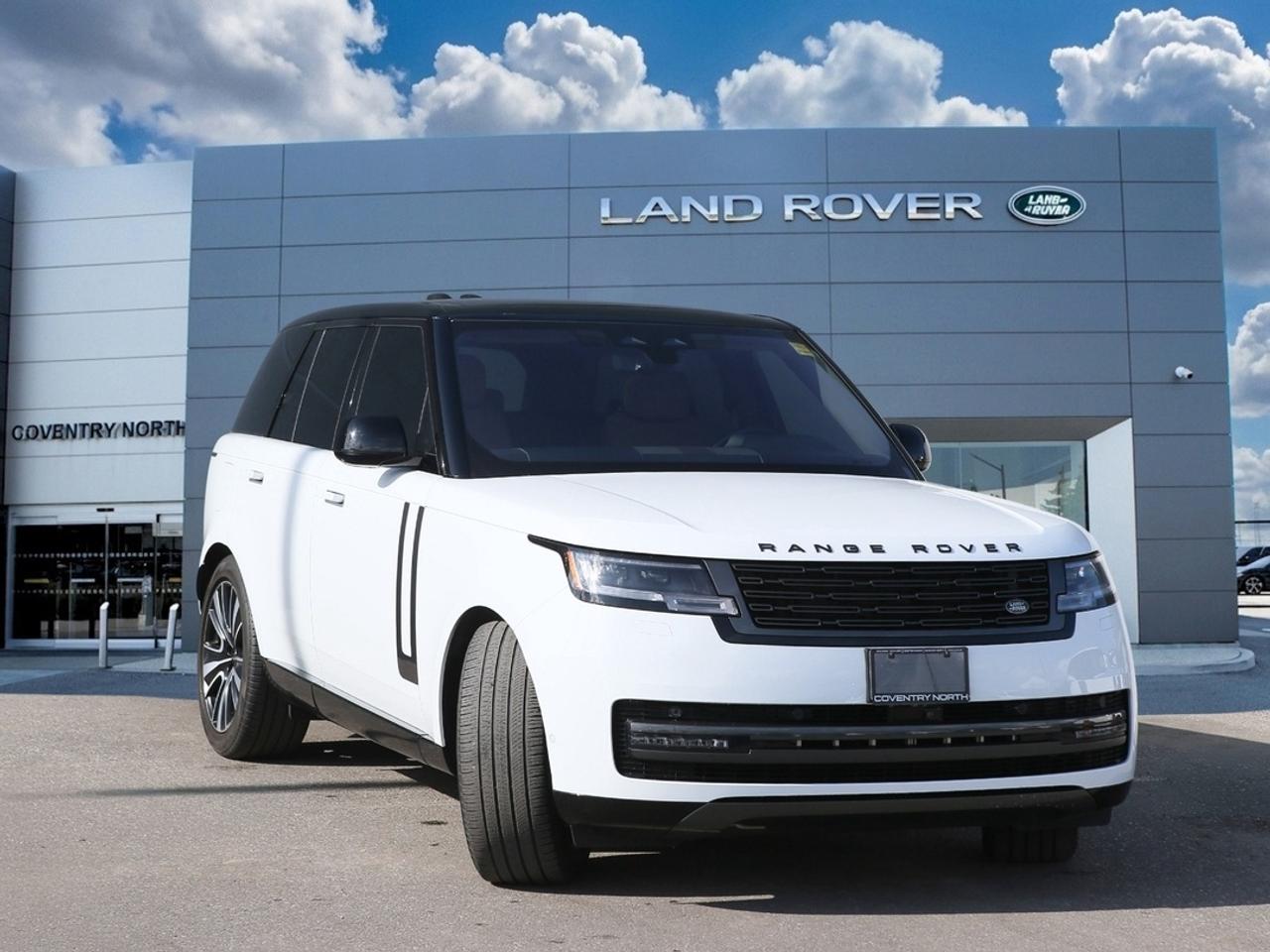 2023 Land Rover Range Rover SE 395 HP   AIR SUSPENSION   MERIDIAN? SOUND   PANORAMIC ROOF   THE BENCHMARK OF LUXURY SUVS Photo