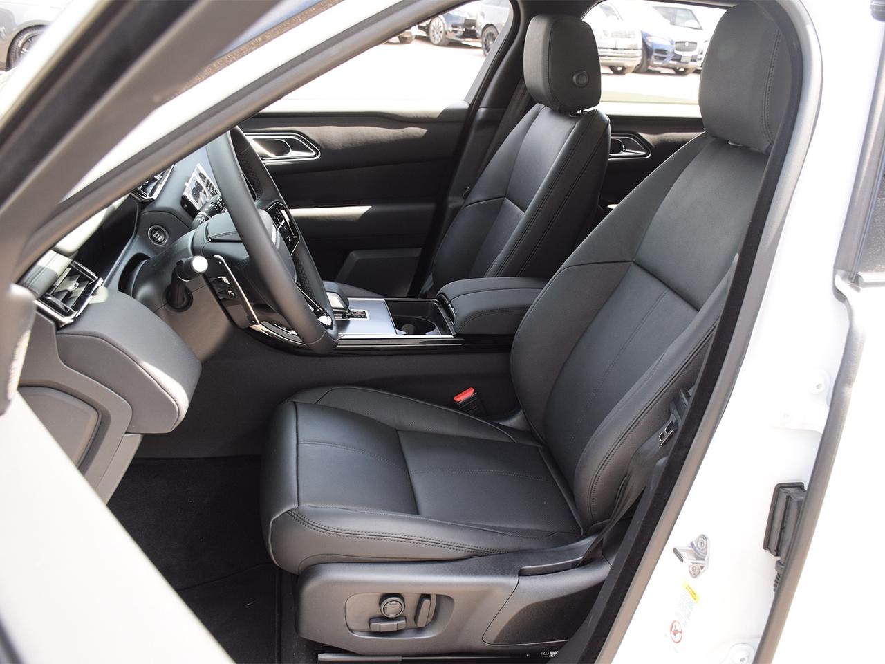 2026 Land Rover Range Rover Velar P250 Dynamic SE -Ltd Avail- PRICED TO MOVE. Photo