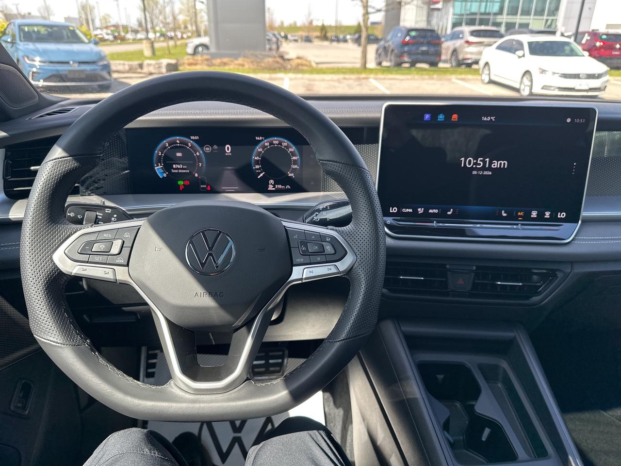 2025 Volkswagen Tiguan Comfortline R-Line Black Edition 4MOTION Photo