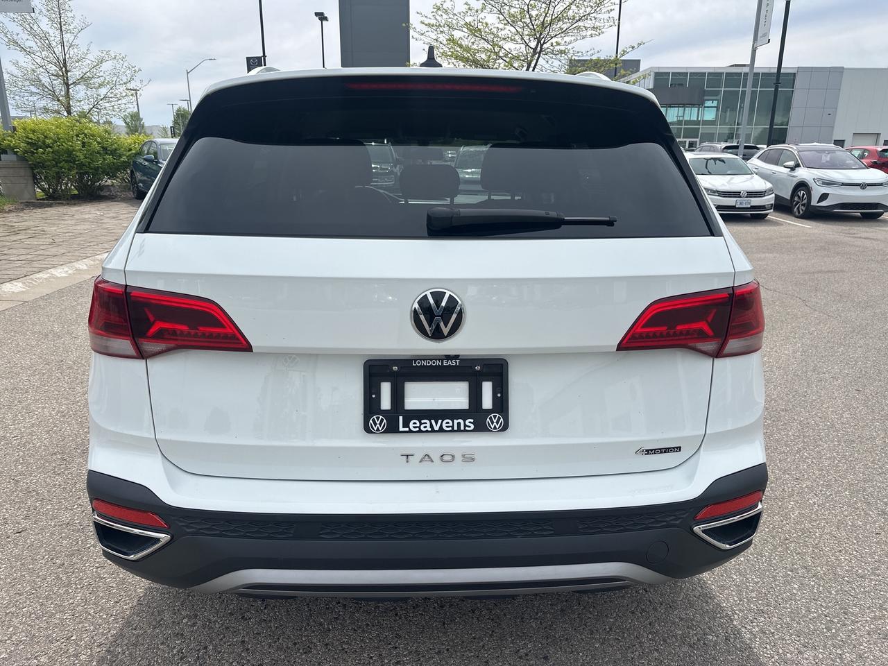 2022 Volkswagen Taos Comfortline 4Motion Photo