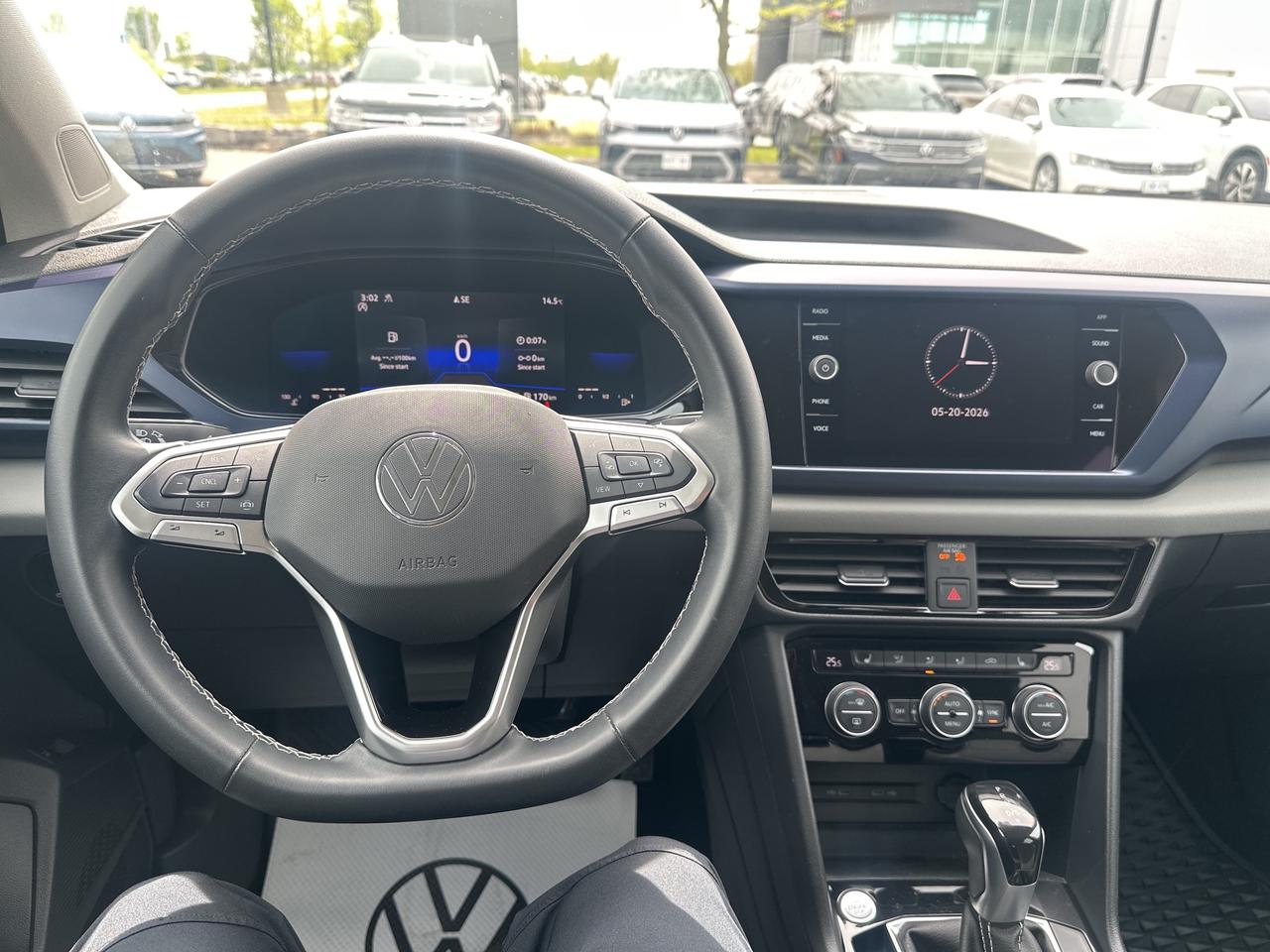 2022 Volkswagen Taos Comfortline 4Motion Photo