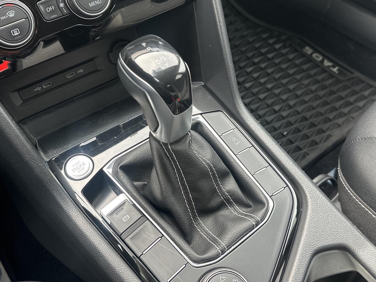 2022 Volkswagen Taos Comfortline 4Motion Photo