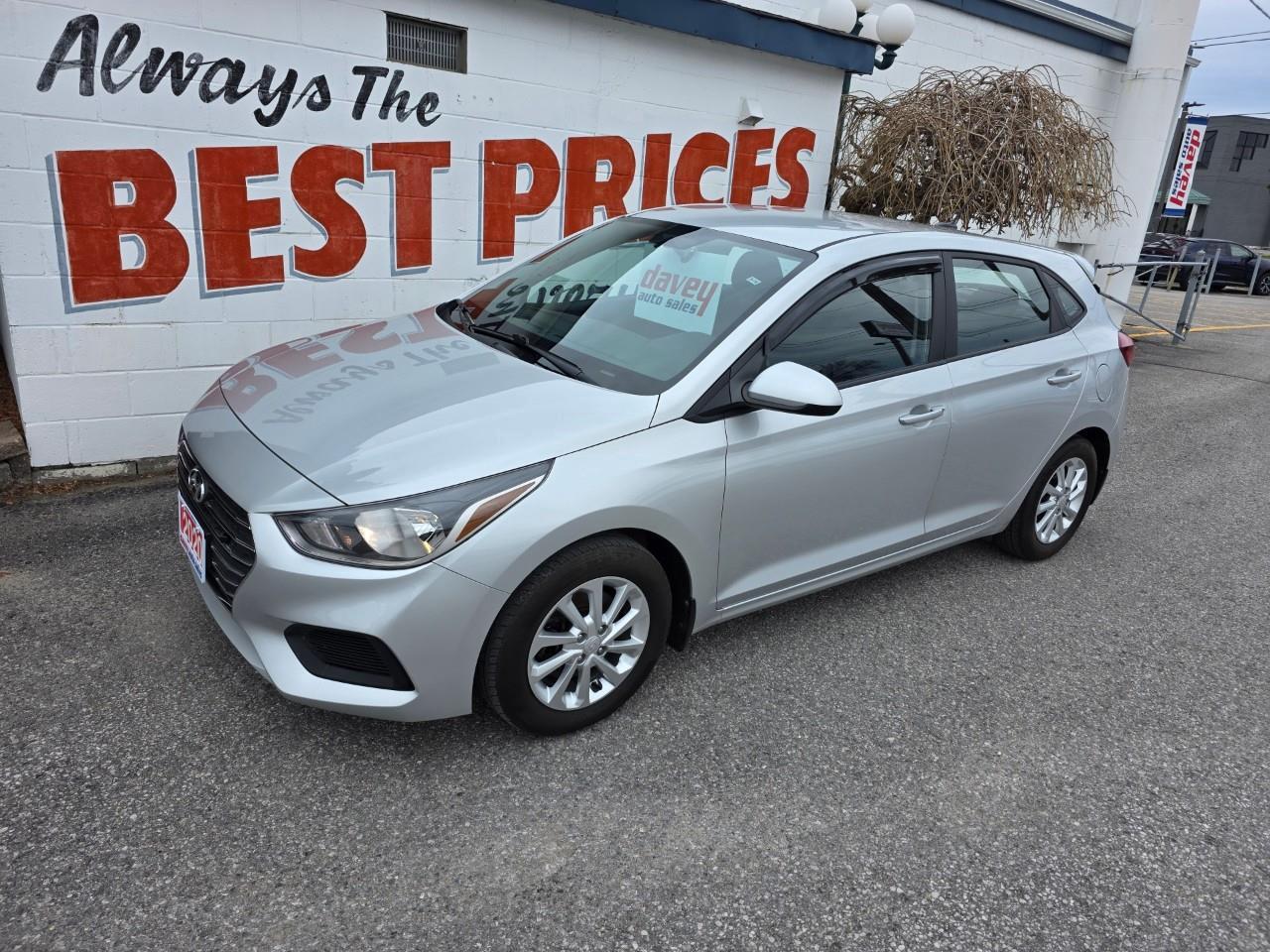 2020 Hyundai Accent Preferred 4dr Hatchback Photo