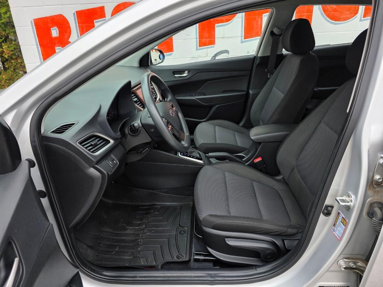 2020 Hyundai Accent Preferred 4dr Hatchback Photo