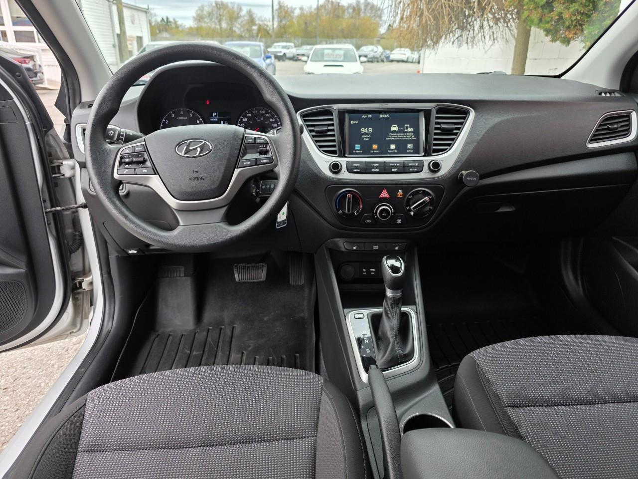 2020 Hyundai Accent Preferred 4dr Hatchback Photo