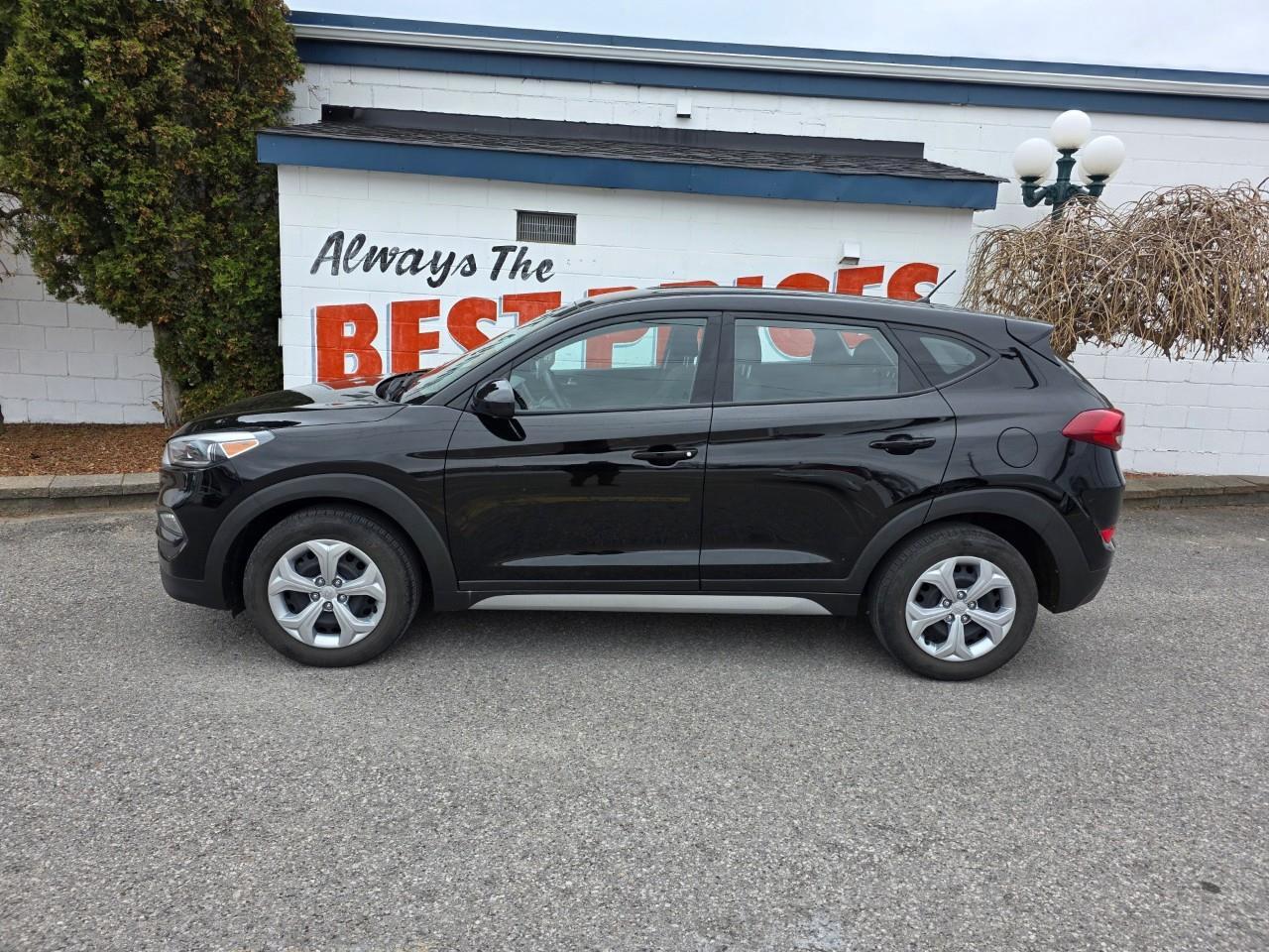 2018 Hyundai Tucson Base 2.0L 4dr Front-Wheel Drive Photo4