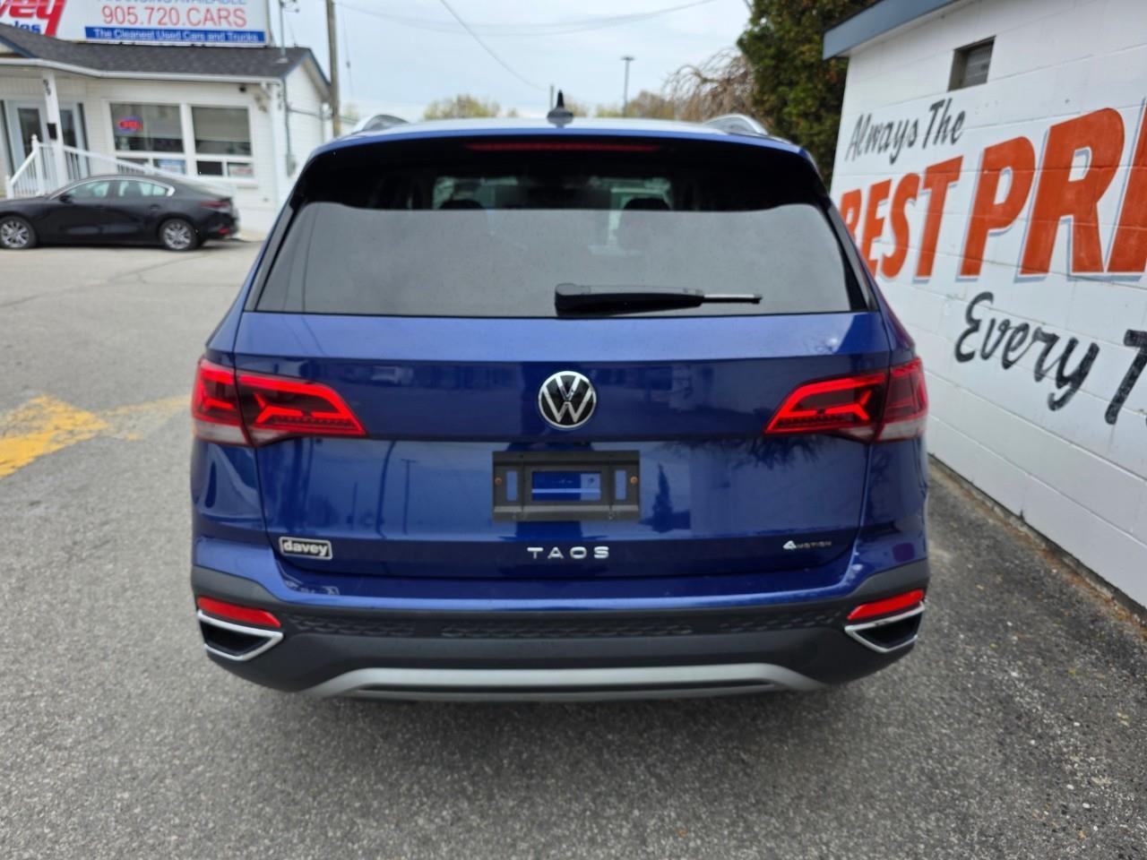2023 Volkswagen Taos Comfortline 4dr All-Wheel Drive 4MOTION Photo