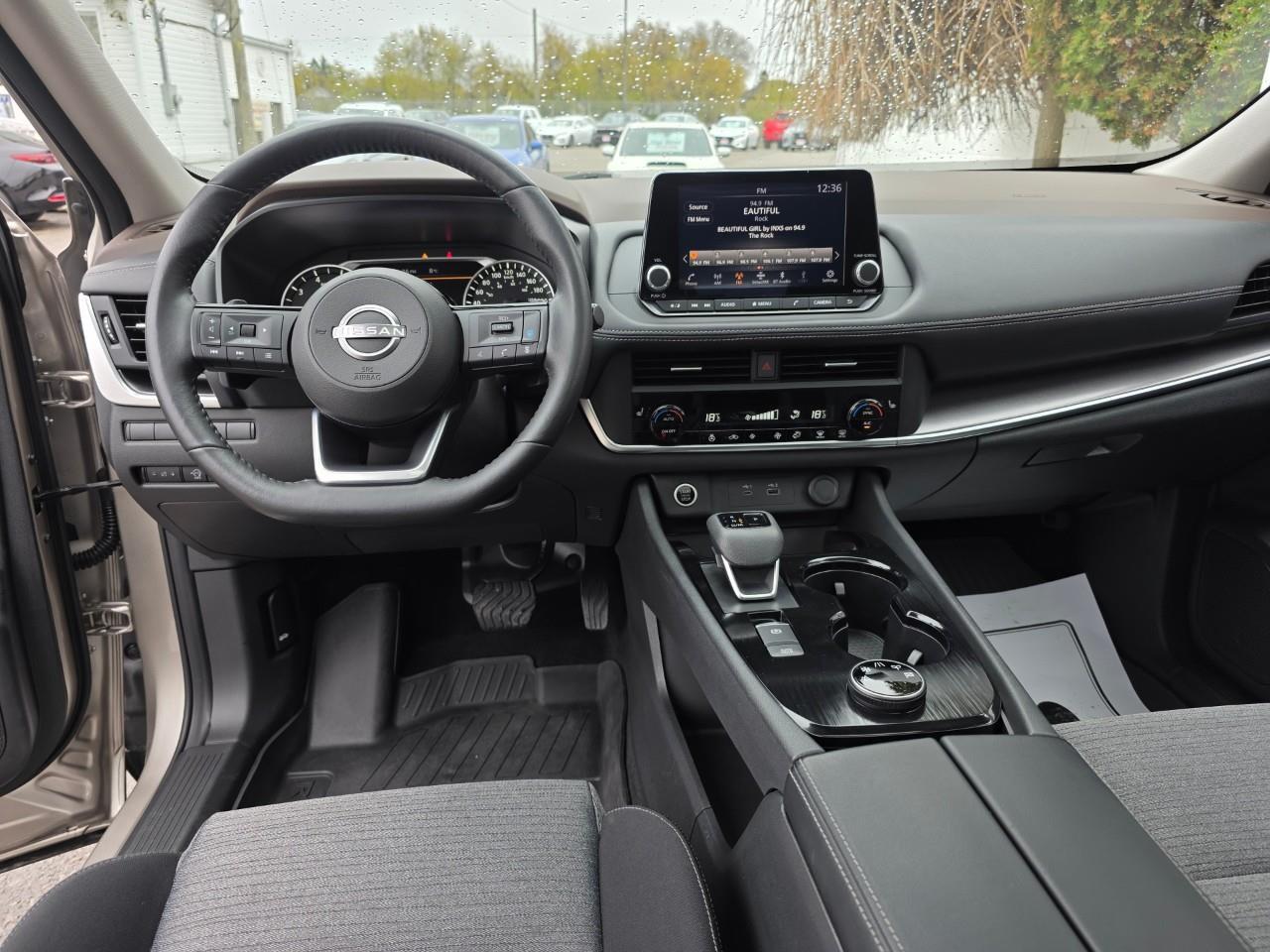 2023 Nissan Rogue SV Moonroof 4dr All-Wheel Drive Sport Utility Photo