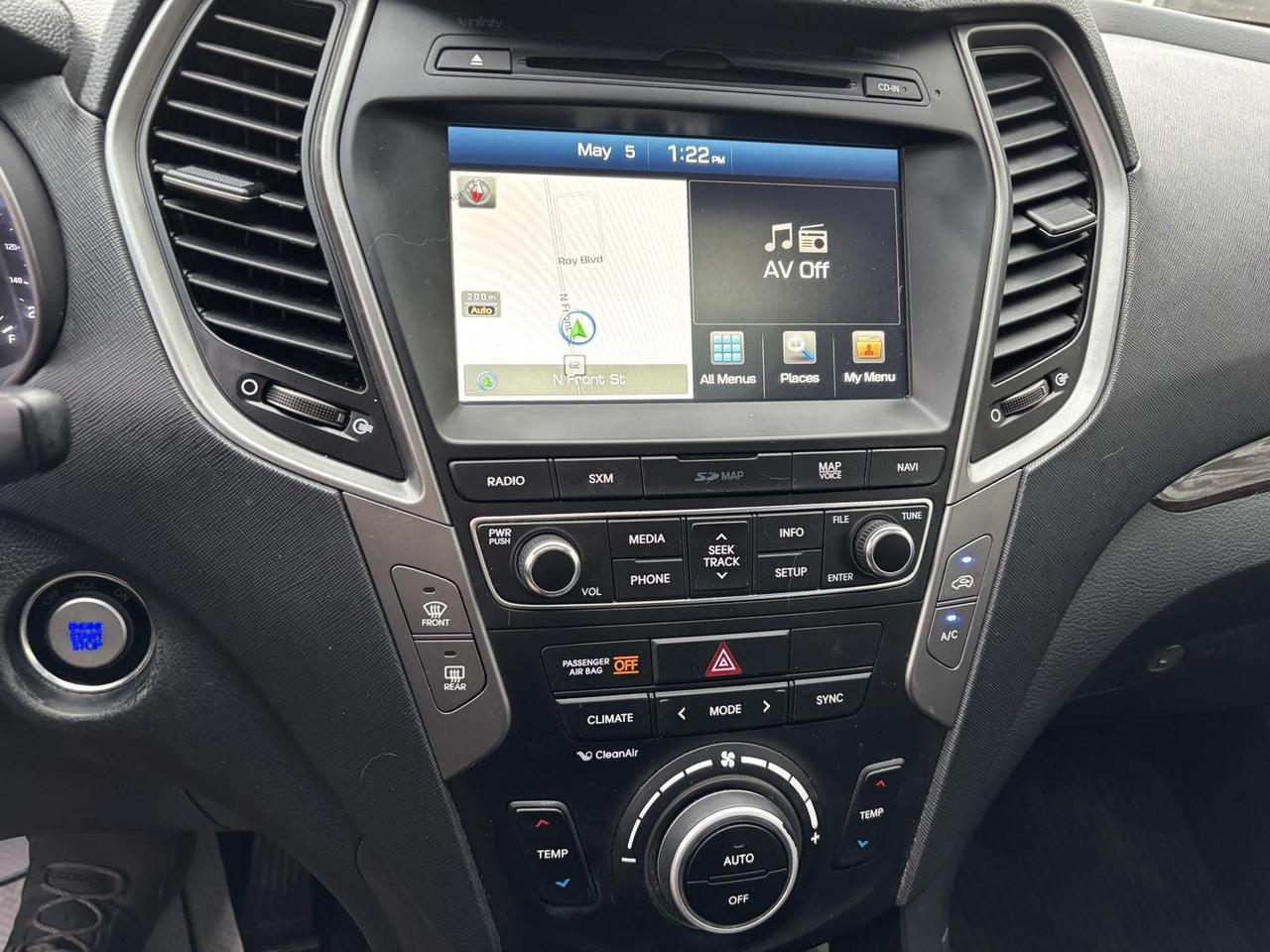 2017 Hyundai Santa Fe Sport  Photo