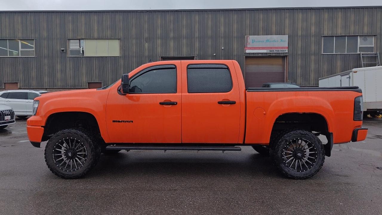 2011 GMC Sierra 1500 SLE Crew Cab 4WD   Clean Carfax   Apple Carplay  B Photo